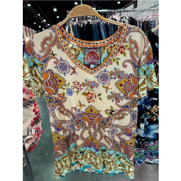 Johnny Was Janie Favorite Scroll Tee Short Sleeve V Neck Shirt White Gold Top NW - Picture 9 of 10